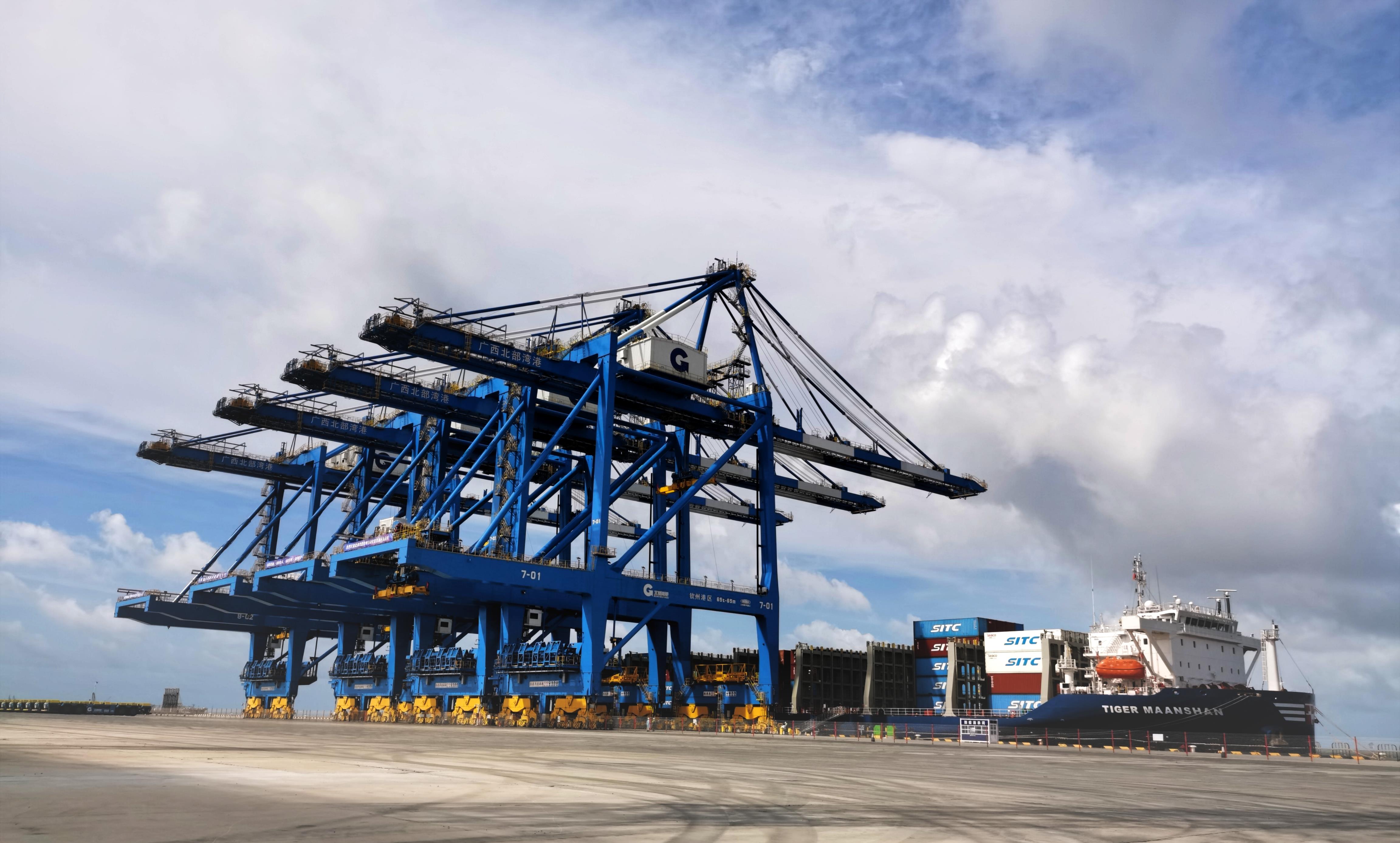 全国首个海铁联运集装箱码头正式启用