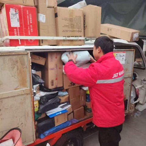 “双11”快递旺季来了!今年末端派送为何更从容?