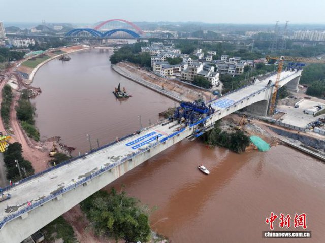 ƽ½�˺��ձ�����·��������ɺ���