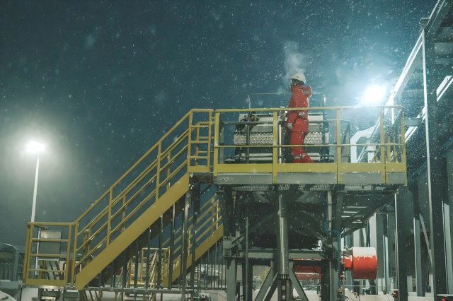 �¾���Ȼ���ܵ��ۼ�������ͻ��8000��������