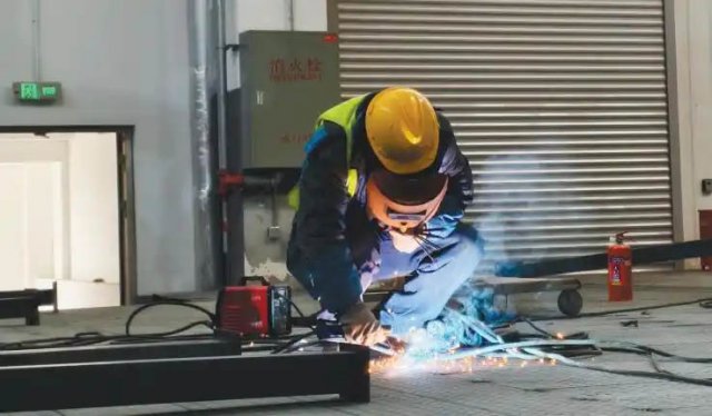 �����ܹ� ����������Ŧ����ؼ�ƴͼ