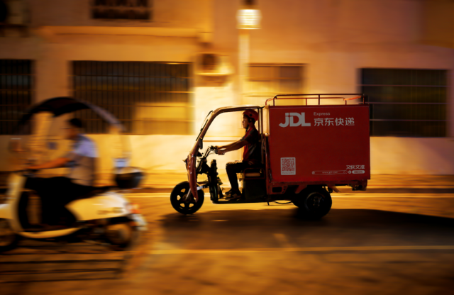 ��ѩ�������������ŷ����ǣ�������ݽ�������æ